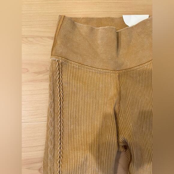 Aerie OFFLINE By Aerie Seamless Cable High Waisted Legging [A-40] - Picture 4 of 8